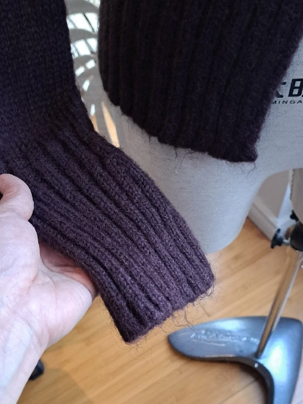 H&M Plum Shawl-Collar Single-Button Knit Cardigan - Picture 3 of 5